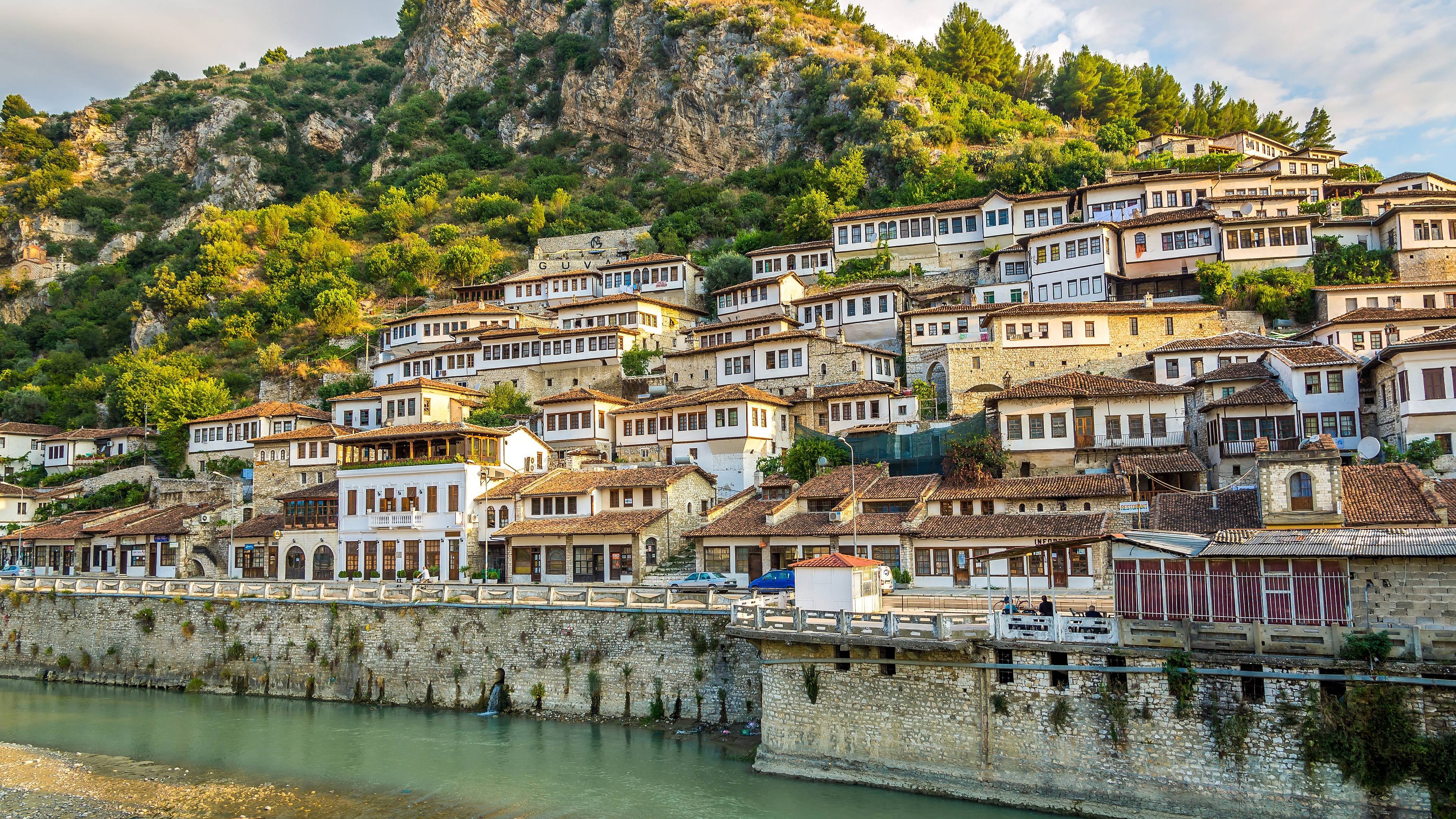 Bulgaria, land of traditions and adventures in the heart of the Balkans